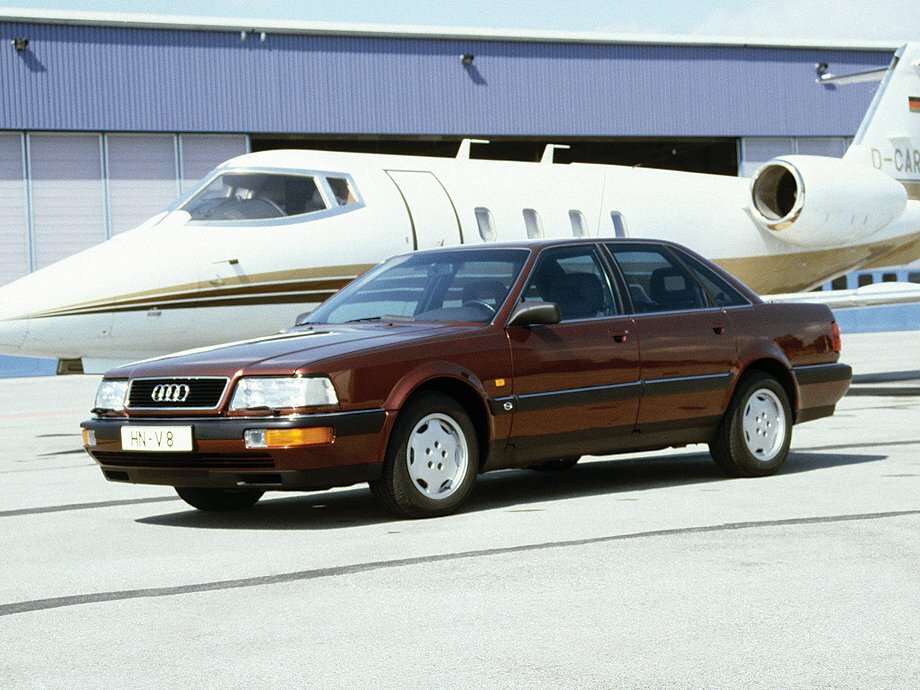 Audi V8 I (1988-1994) - Седан