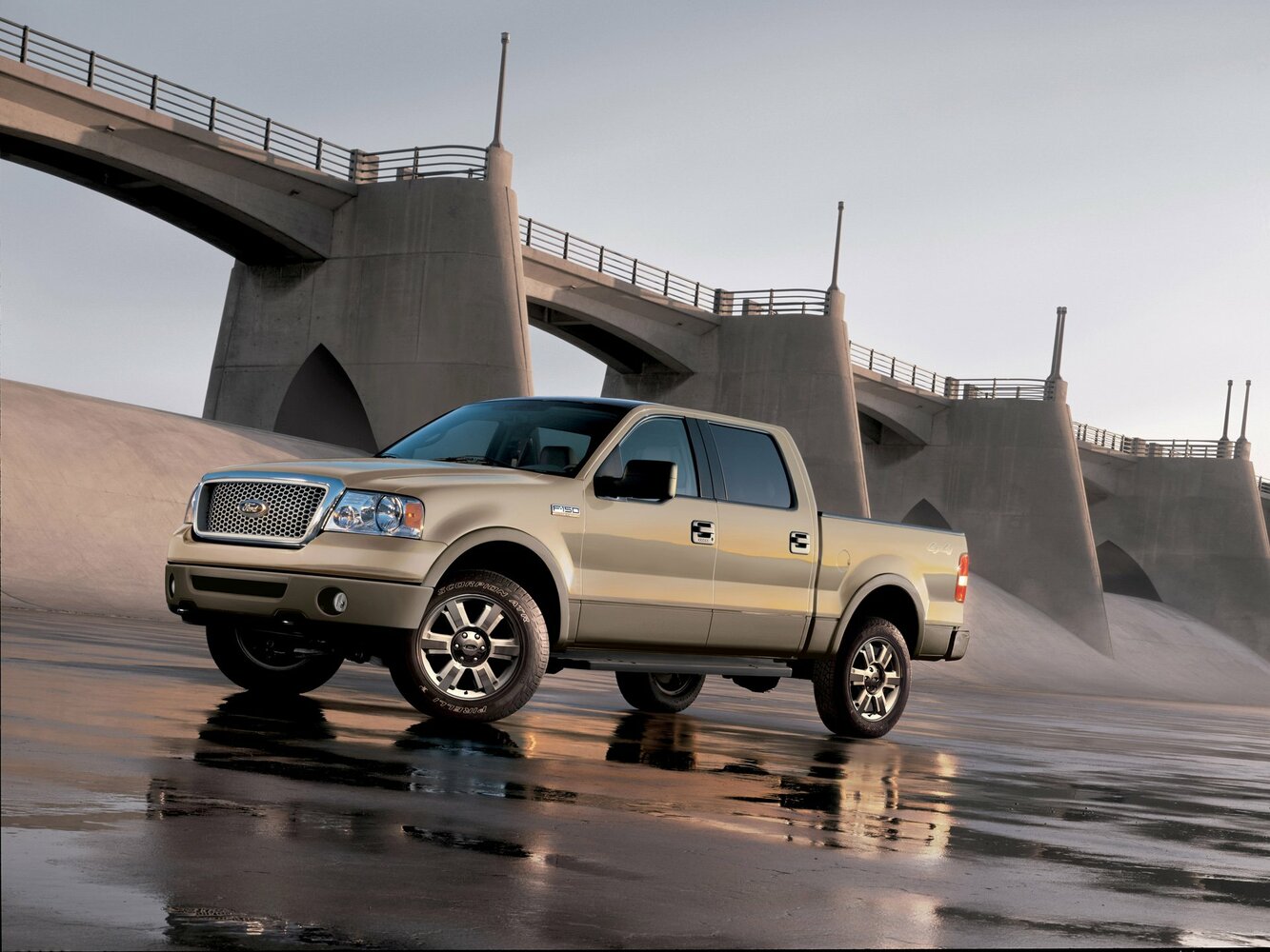 Ford F-150 XI (2003-2008) - Пикап Двойная кабина