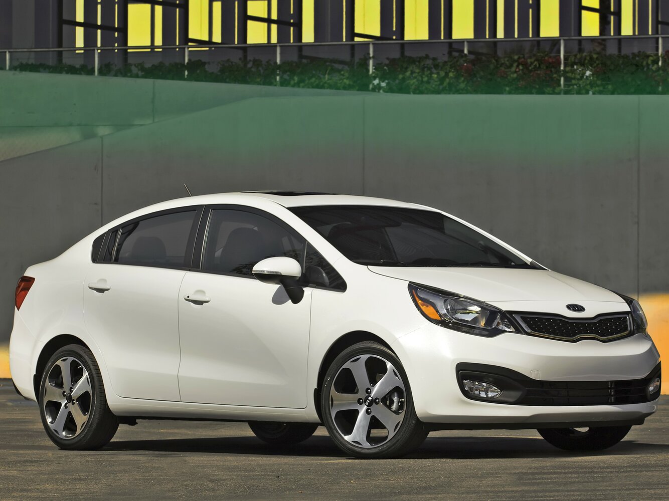 Kia Pride III (2011-2017) - Седан