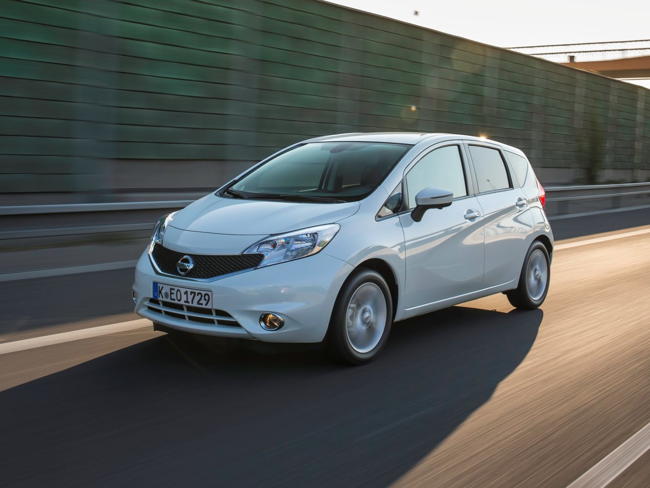 Nissan Note II (2012-2020) - Хэтчбек 5 дв.