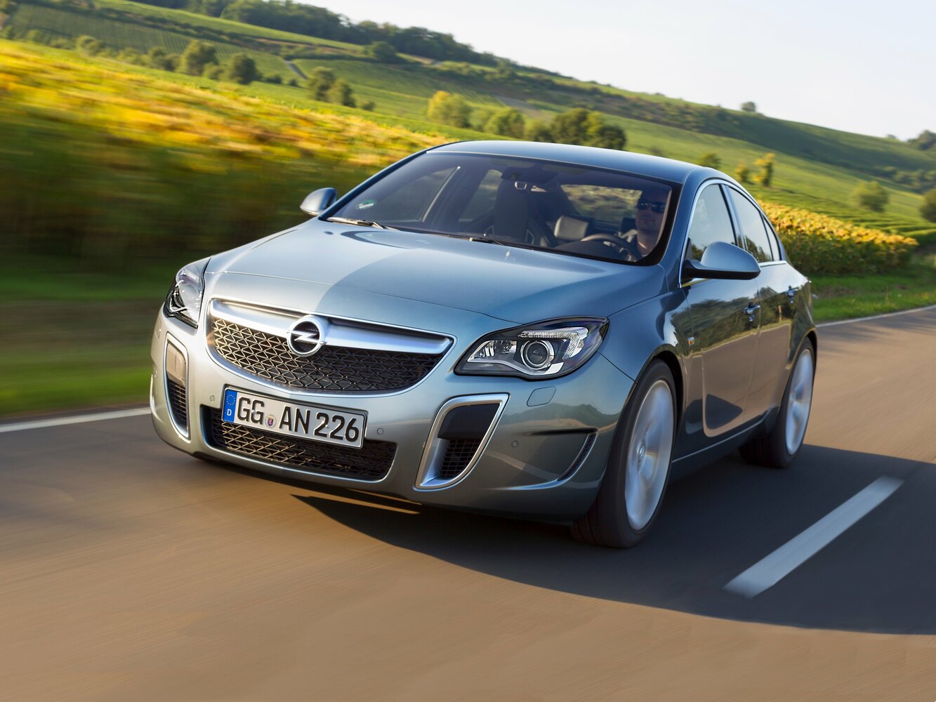 Opel Insignia OPC I (2009-2017) - Седан