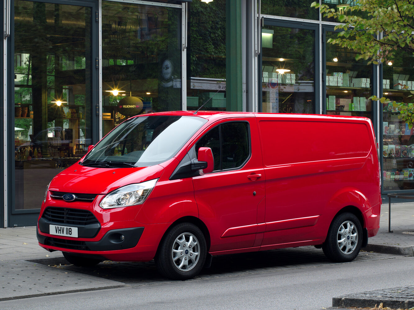 Ford Transit Custom I (2012-2026) - Фургон SWB Van