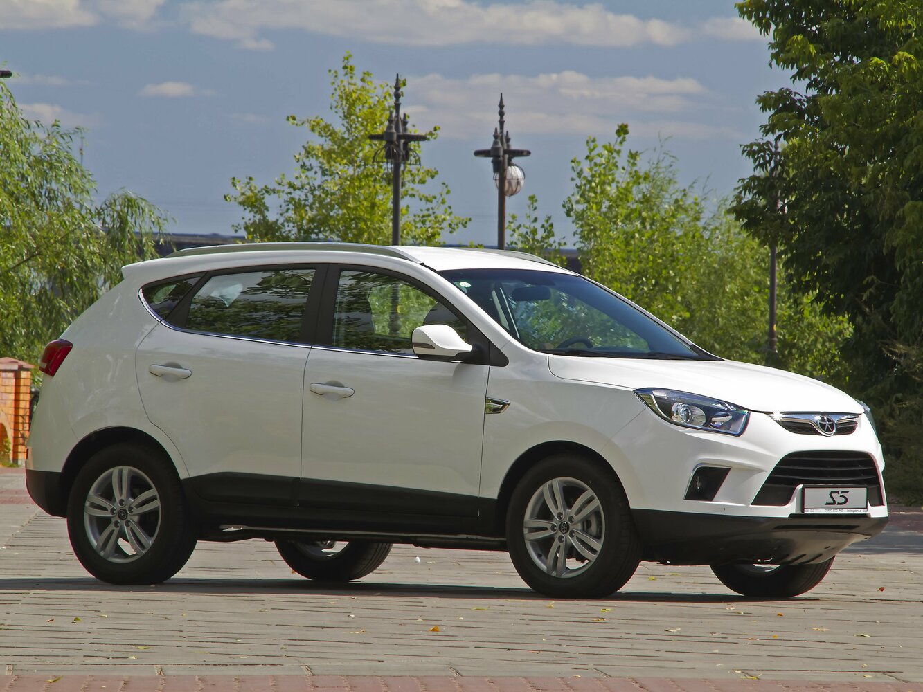 JAC S5 (Eagle) I (2013-2021) - Внедорожник 5 дв.