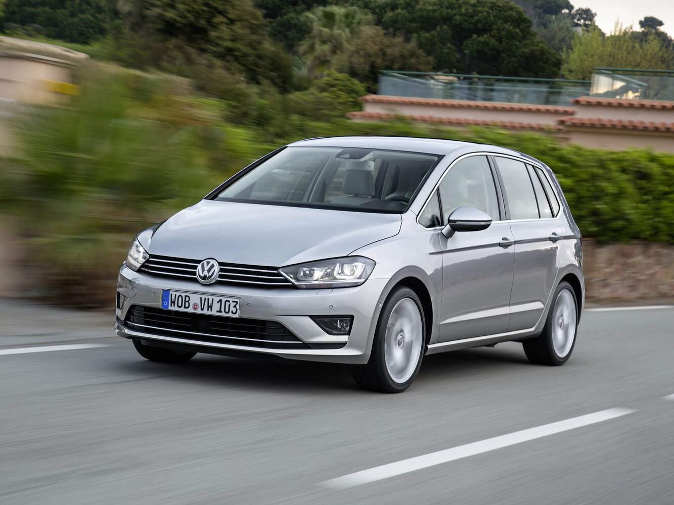 Volkswagen Golf Sportsvan I (2014-2020) - Компактвэн