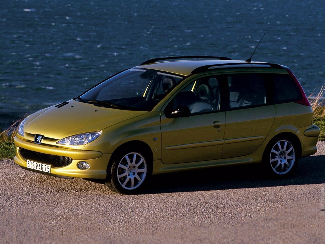 Peugeot 206 I (1998-2012) - Универсал 5 дв.