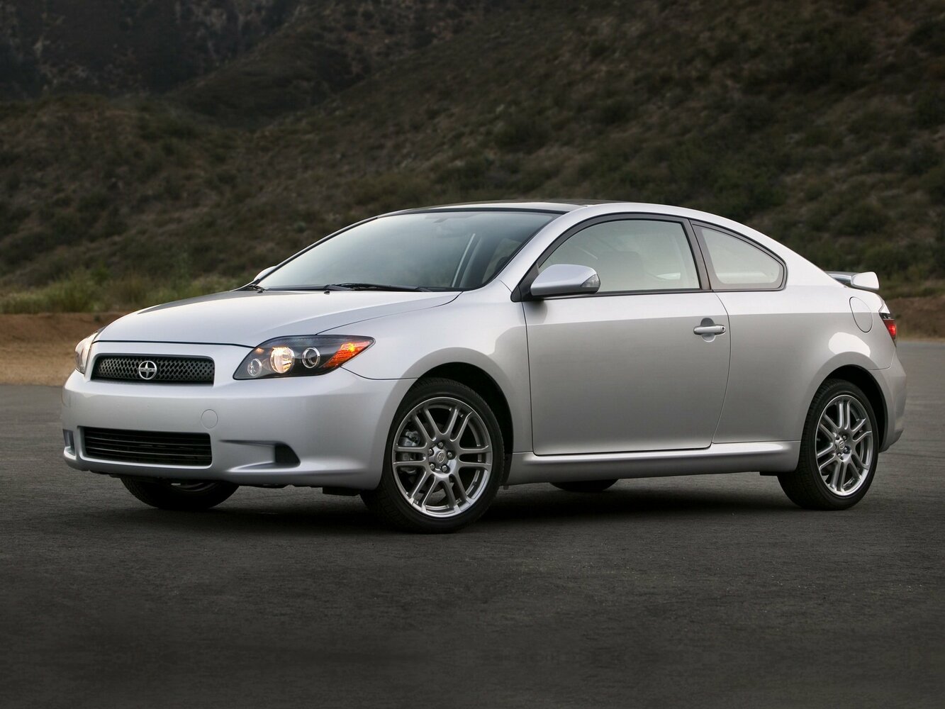 Scion tC I (2004-2010) - Купе