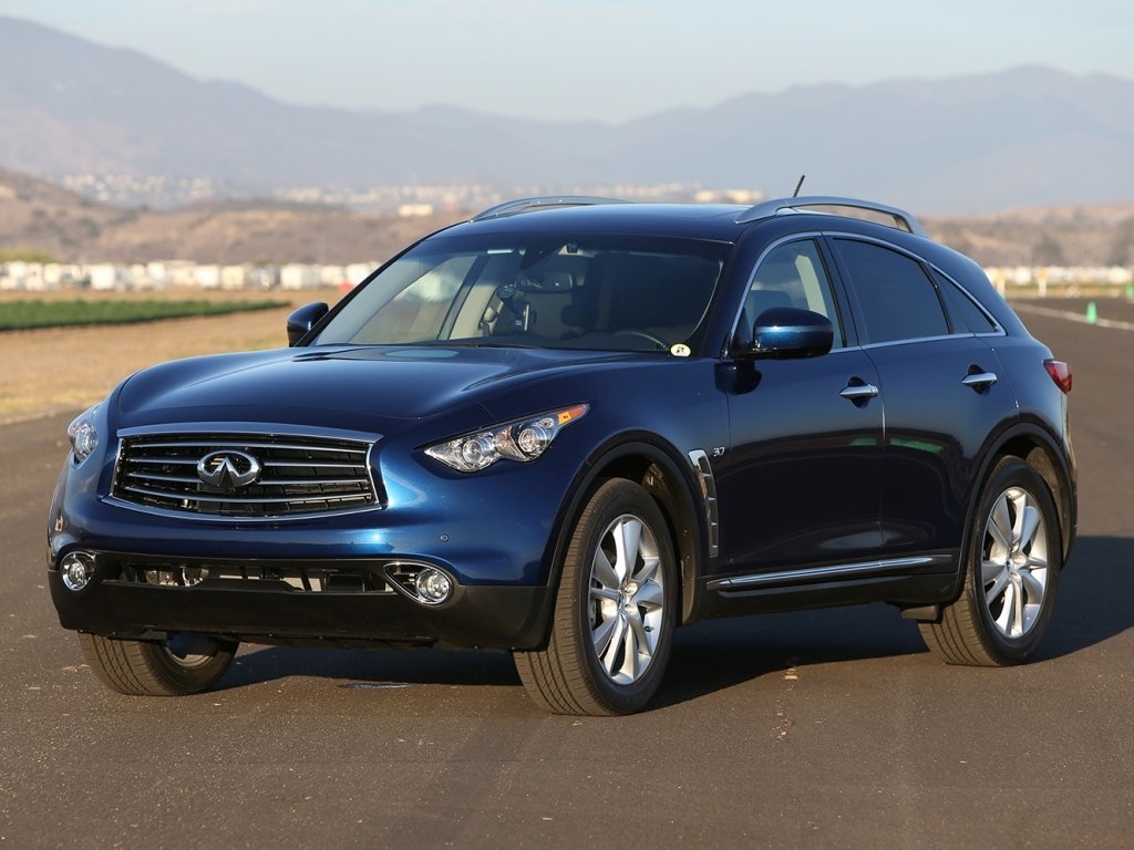 Infiniti QX70 I (2013-2017) - Внедорожник 5 дв.