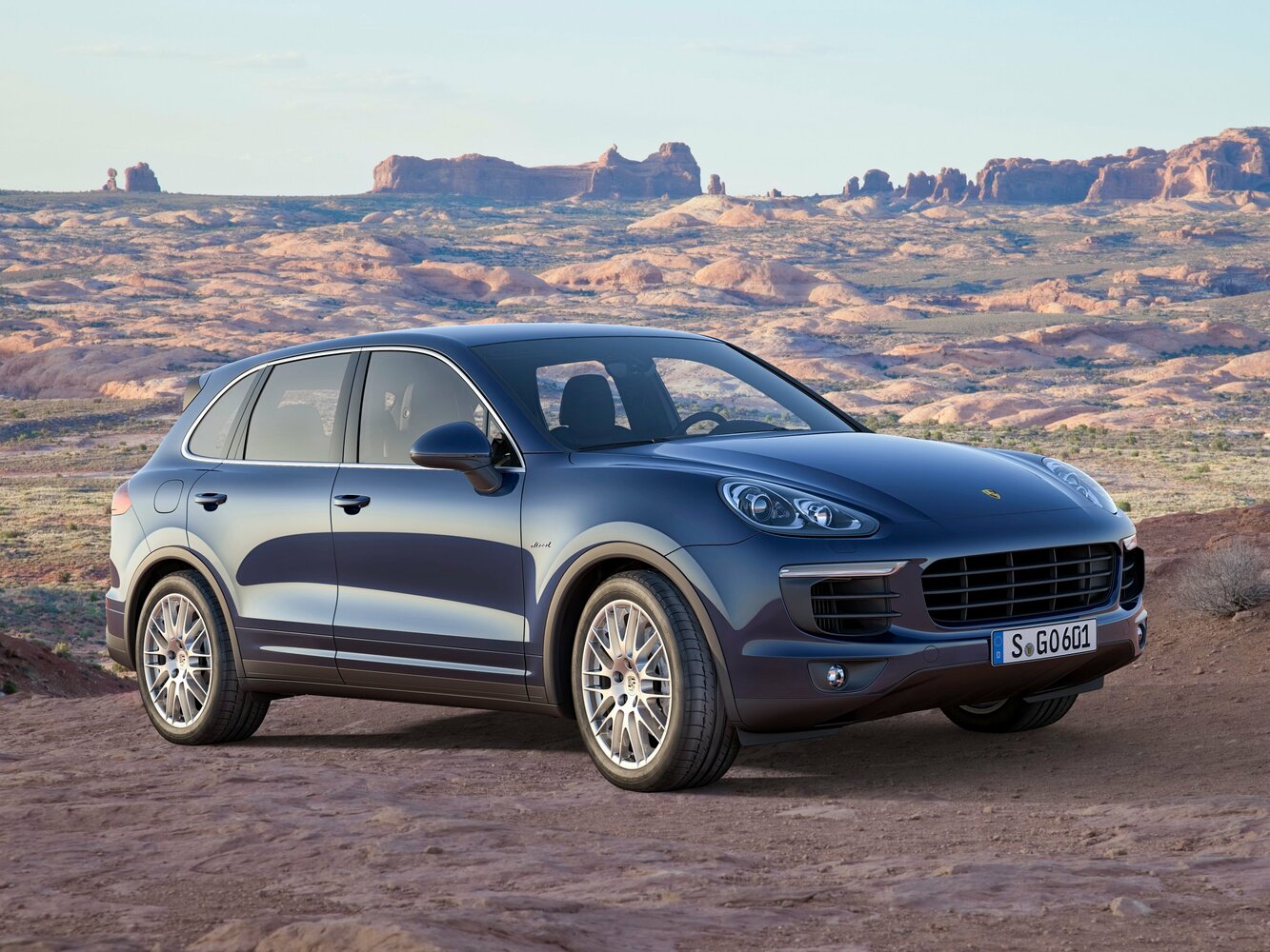 Porsche Cayenne II (2010-2018) - Внедорожник 5 дв.
