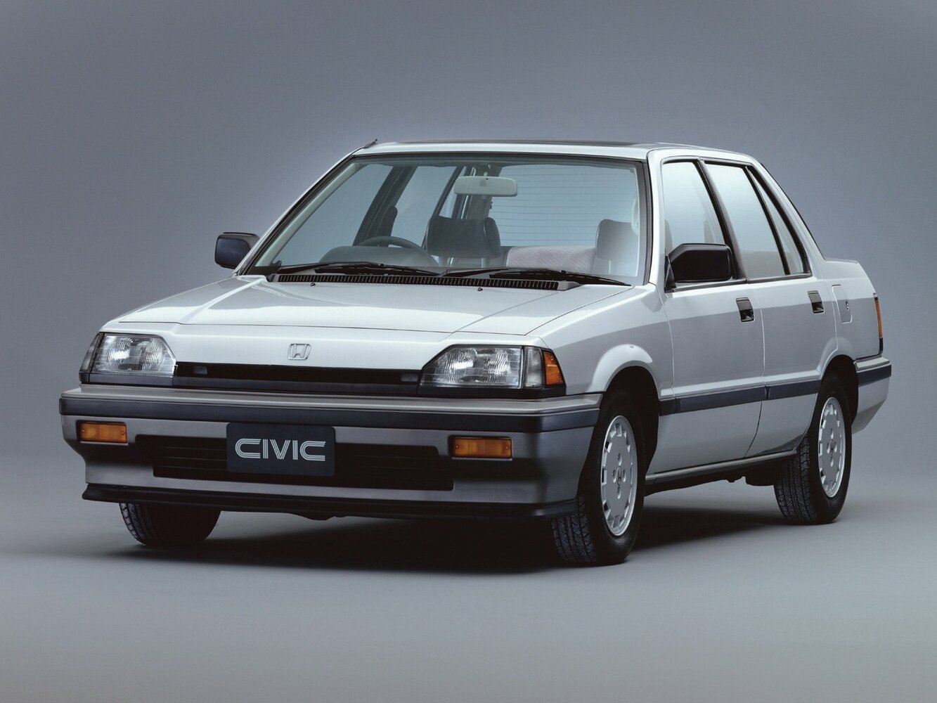 Honda Civic III (1983-1987) - Седан