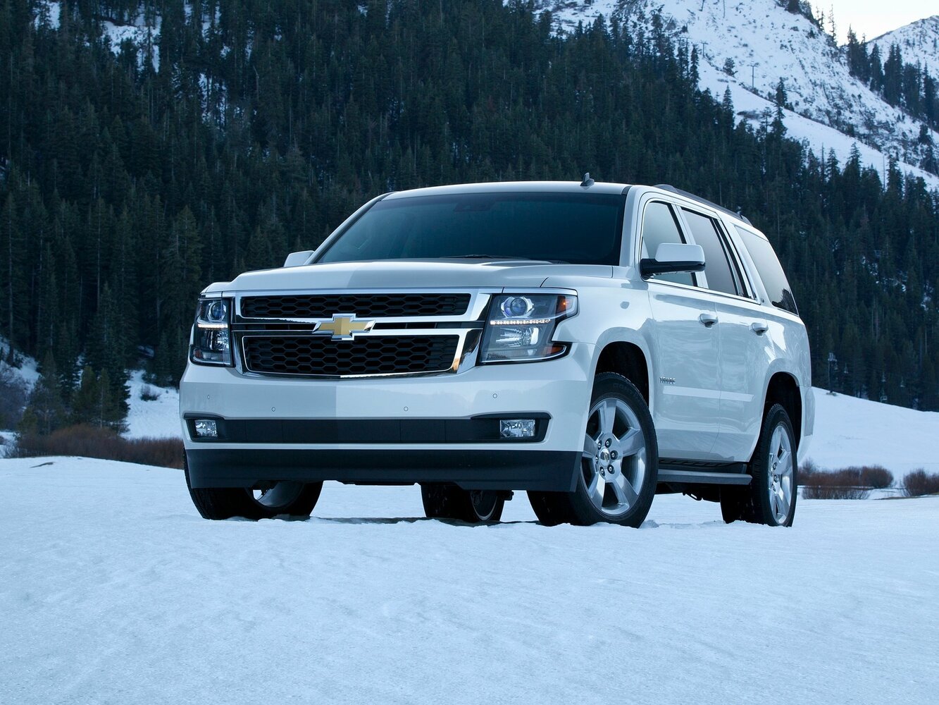 Chevrolet Tahoe IV (2014-2021) - Внедорожник 5 дв.