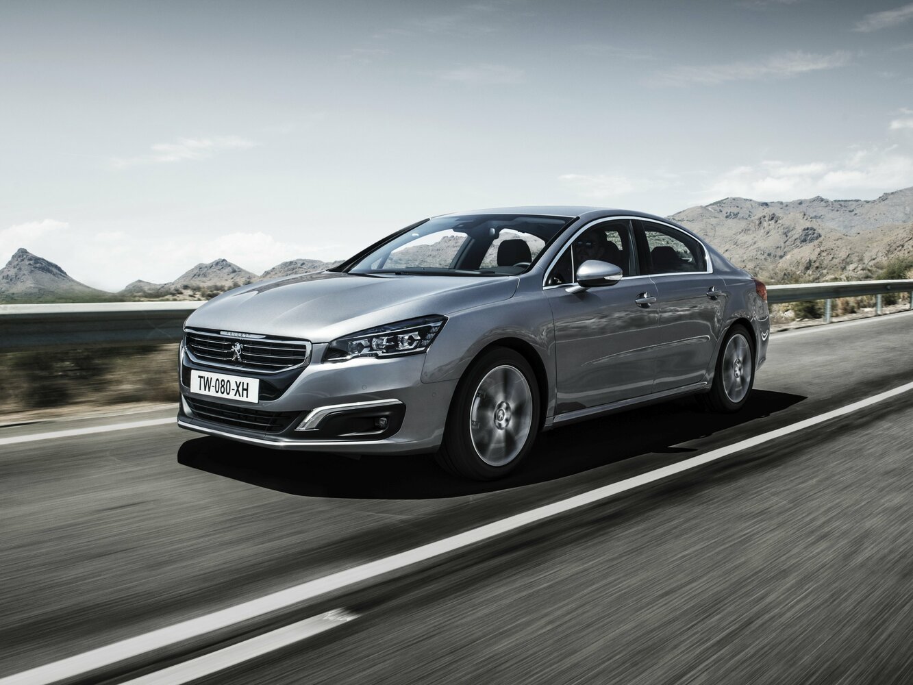 Peugeot 508 I (2011-2018) - Седан