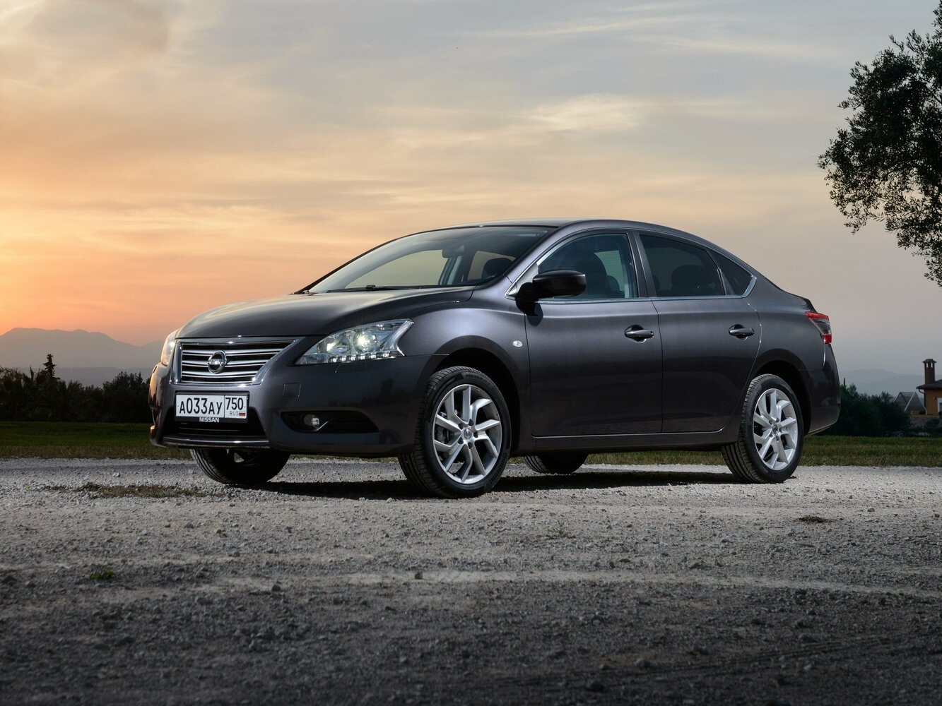 Nissan Sentra VII (2012-2019) - Седан