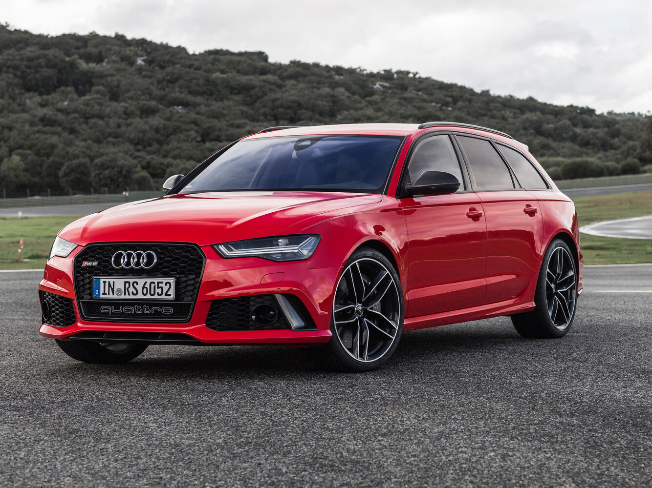 Audi RS 6 III (2012-2018) - Универсал 5 дв.