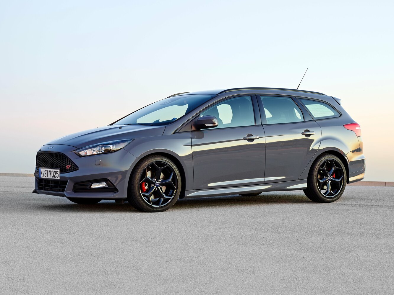 Ford Focus ST III (2012-2018) - Универсал 5 дв.