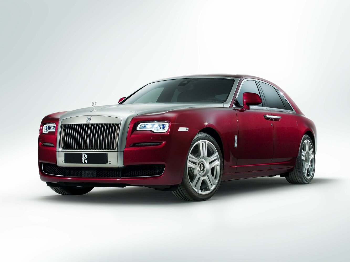 Rolls-Royce Ghost I (2010-2020) - Седан