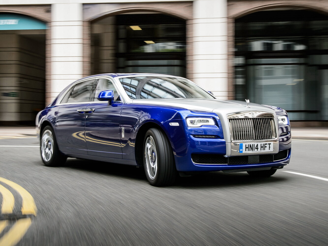 Rolls-Royce Ghost I (2010-2020) - Седан Extended