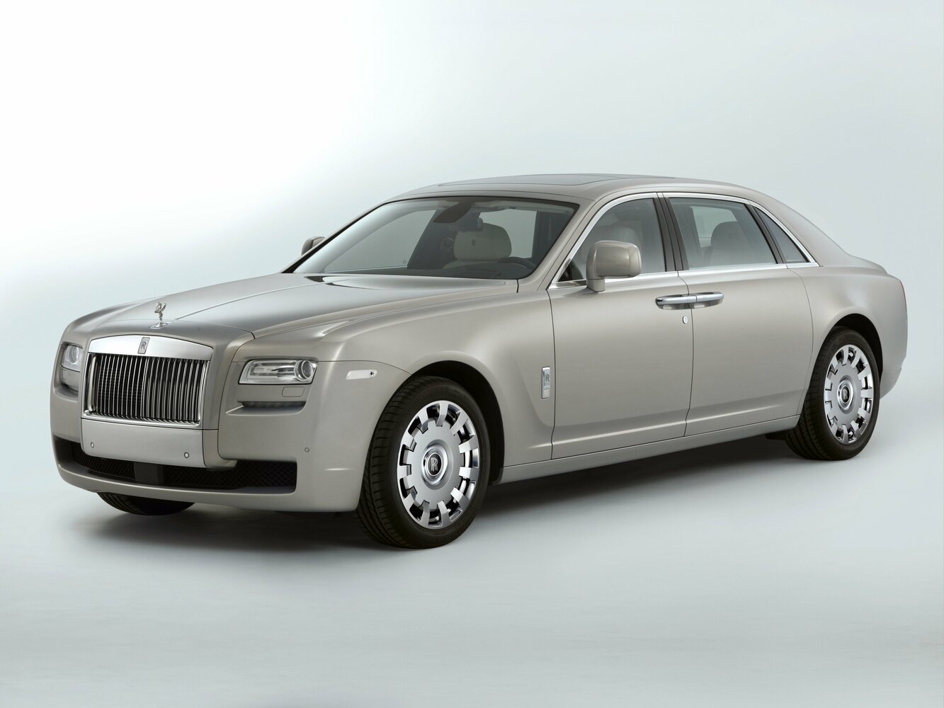 Rolls-Royce Ghost I (2010-2020) - Седан Extended