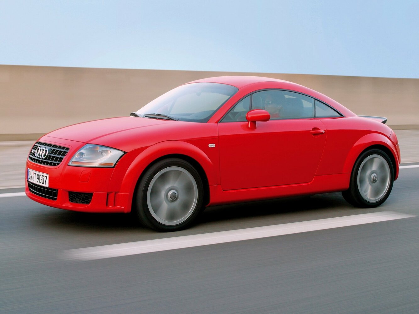 Audi TT I (1998-2006) - Купе