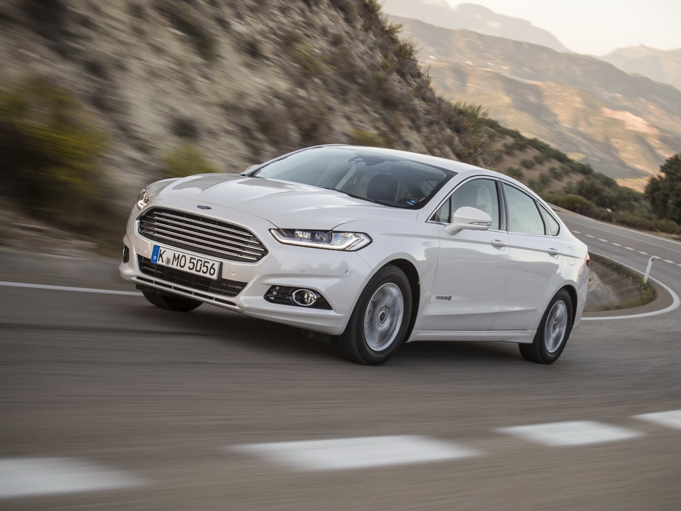Ford Mondeo V (2014-2022) - Седан