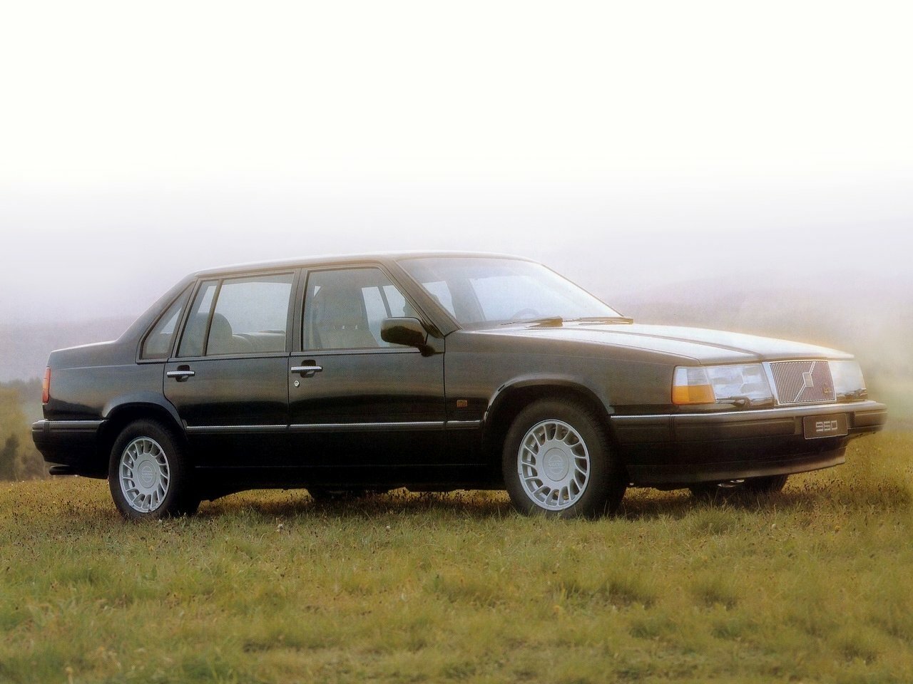 Volvo 960 I (1990-1997) - Седан