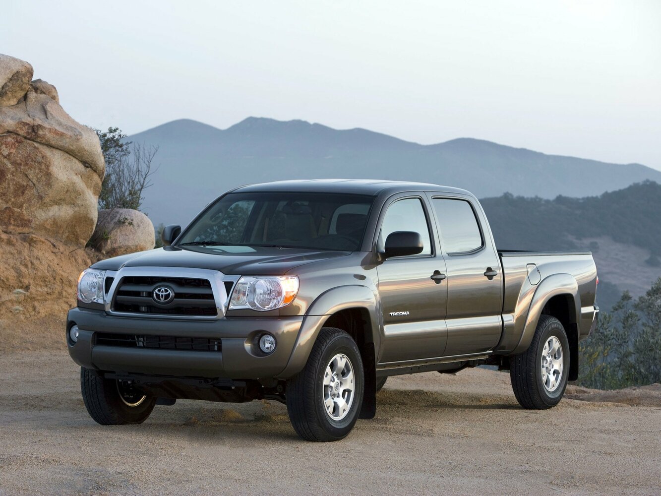 Toyota Tacoma II (2004-2015) - Пикап Двойная кабина