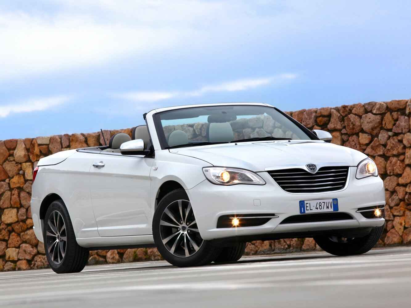 Lancia Flavia I (2012-2014) - Кабриолет