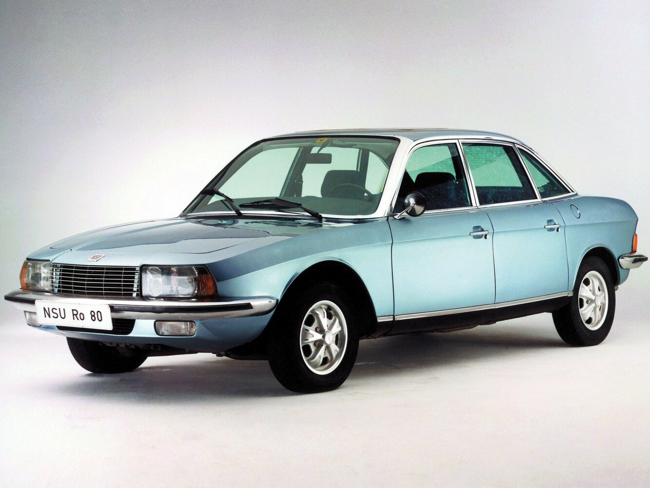 Audi NSU RO 80 I (1967-1977) - Седан