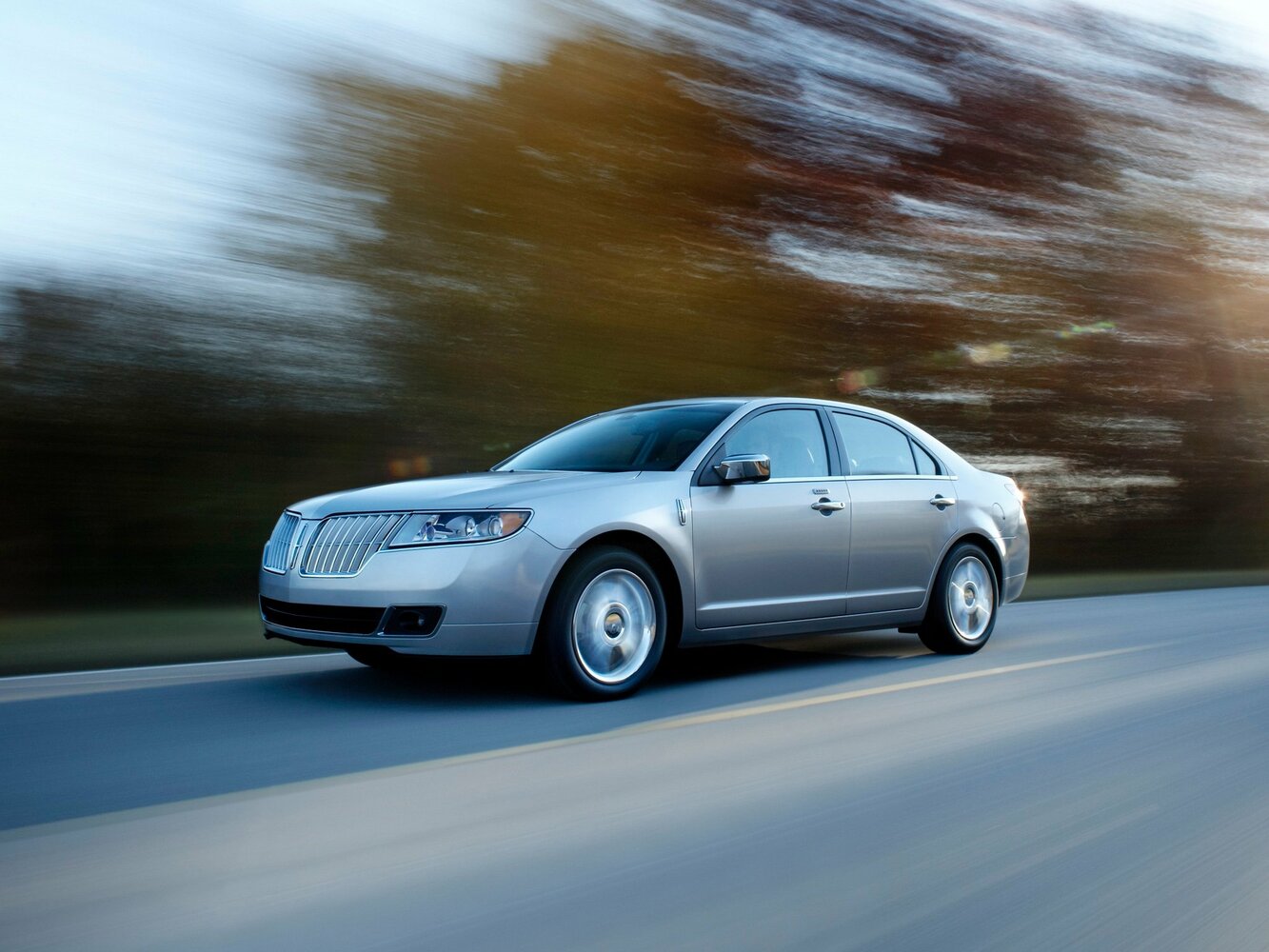Lincoln MKZ I (2006-2012) - Седан