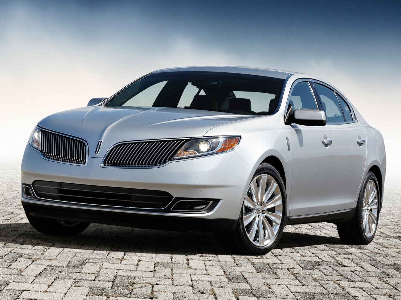 Lincoln MKS I (2008-2016) - Седан