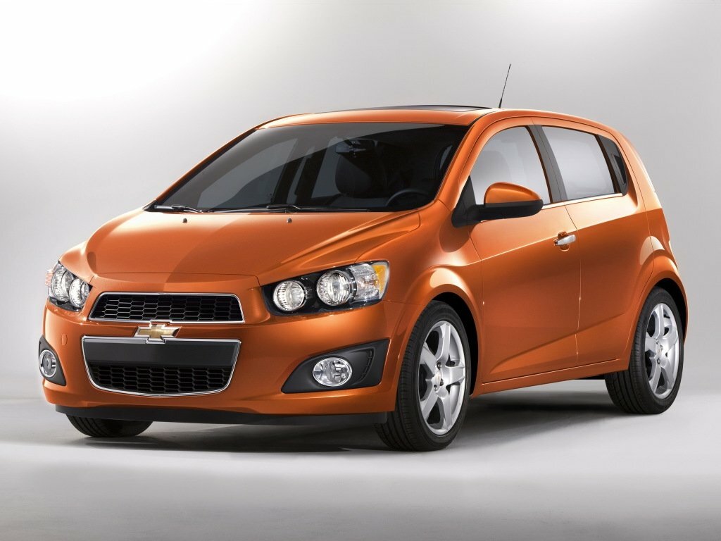 Chevrolet Sonic I (2011-2020) - Хэтчбек 5 дв.