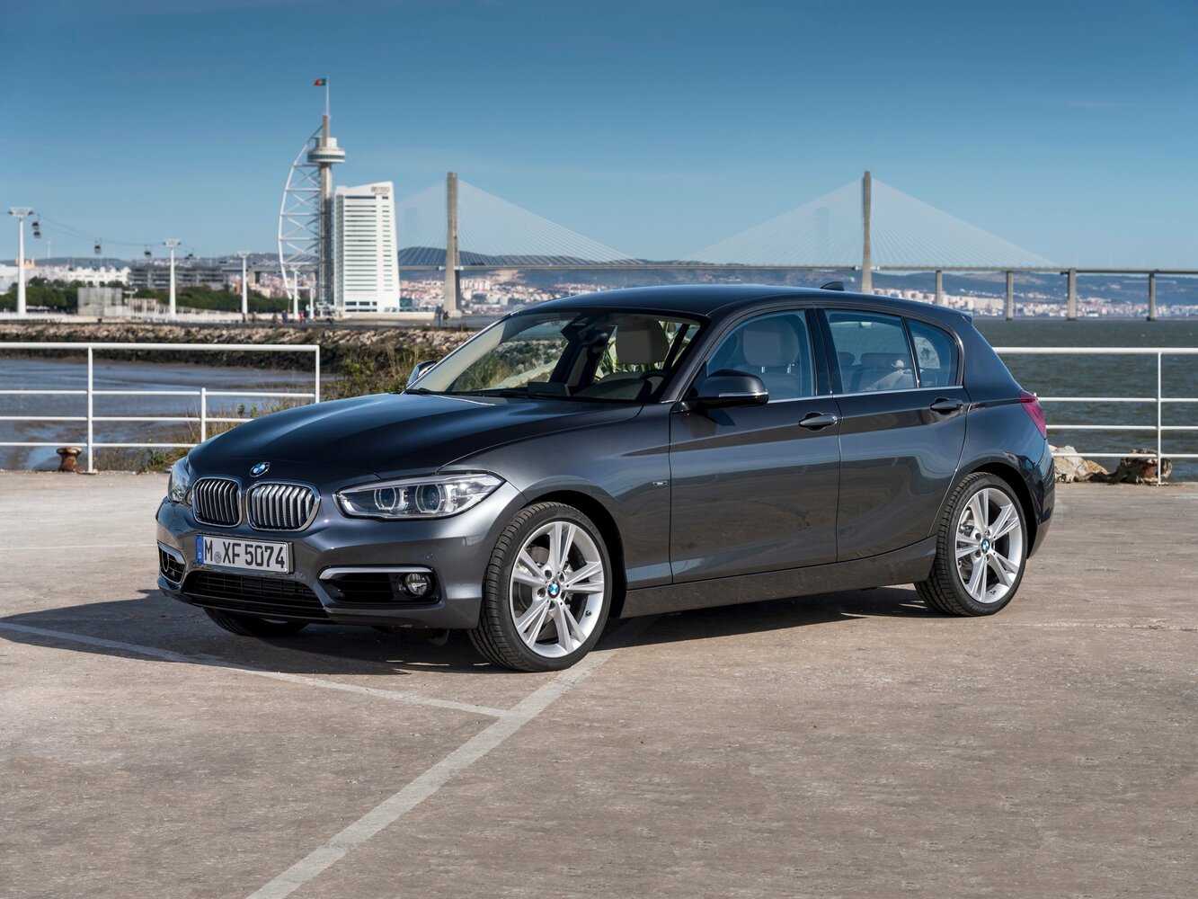 BMW 1 серии II (2011-2019) - Хэтчбек 5 дв.