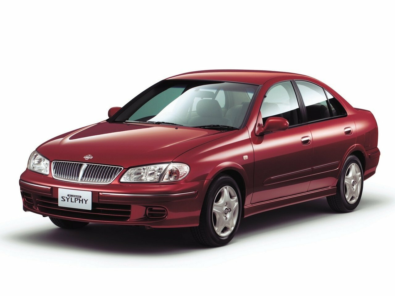 Nissan Bluebird Sylphy I (2000-2005) - Седан