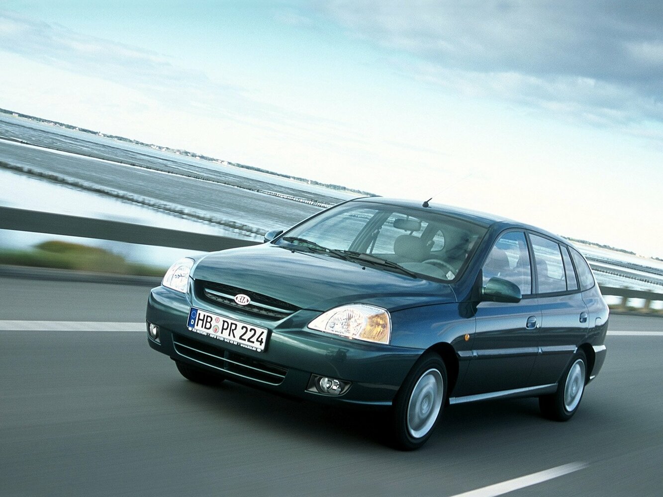 Kia Rio I (1999-2005) - Универсал 5 дв.
