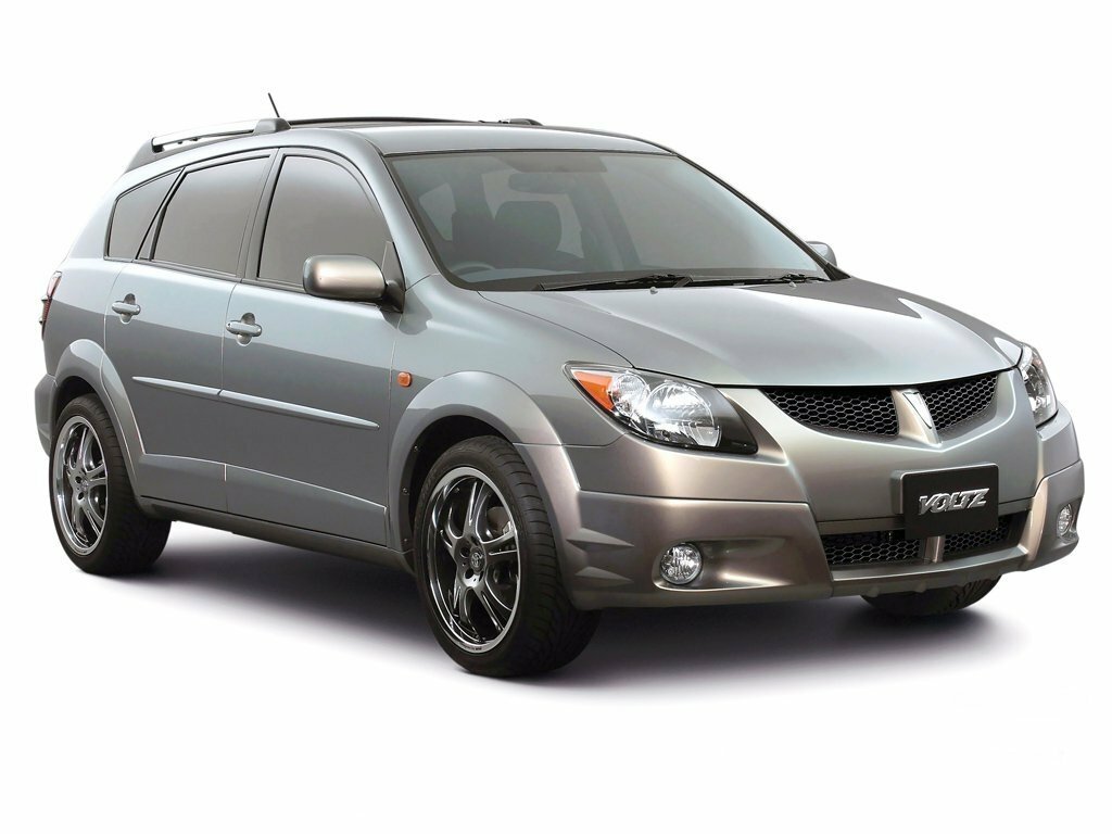 Toyota Voltz I (2002-2004) - Хэтчбек 5 дв.
