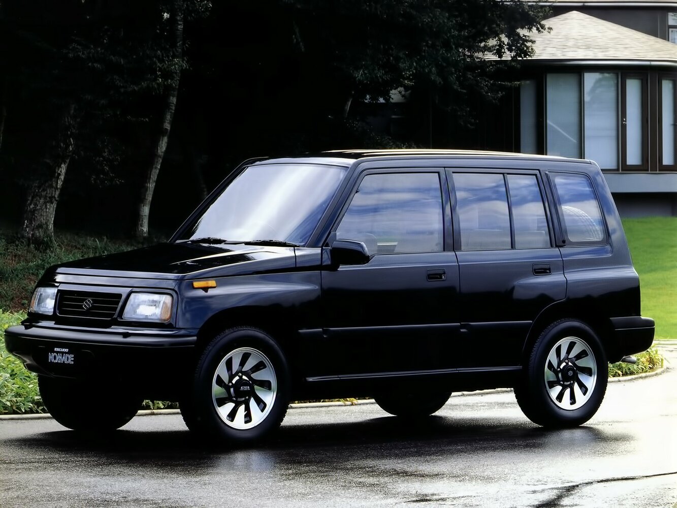 Suzuki Escudo I (1988-1998) - Внедорожник 5 дв.