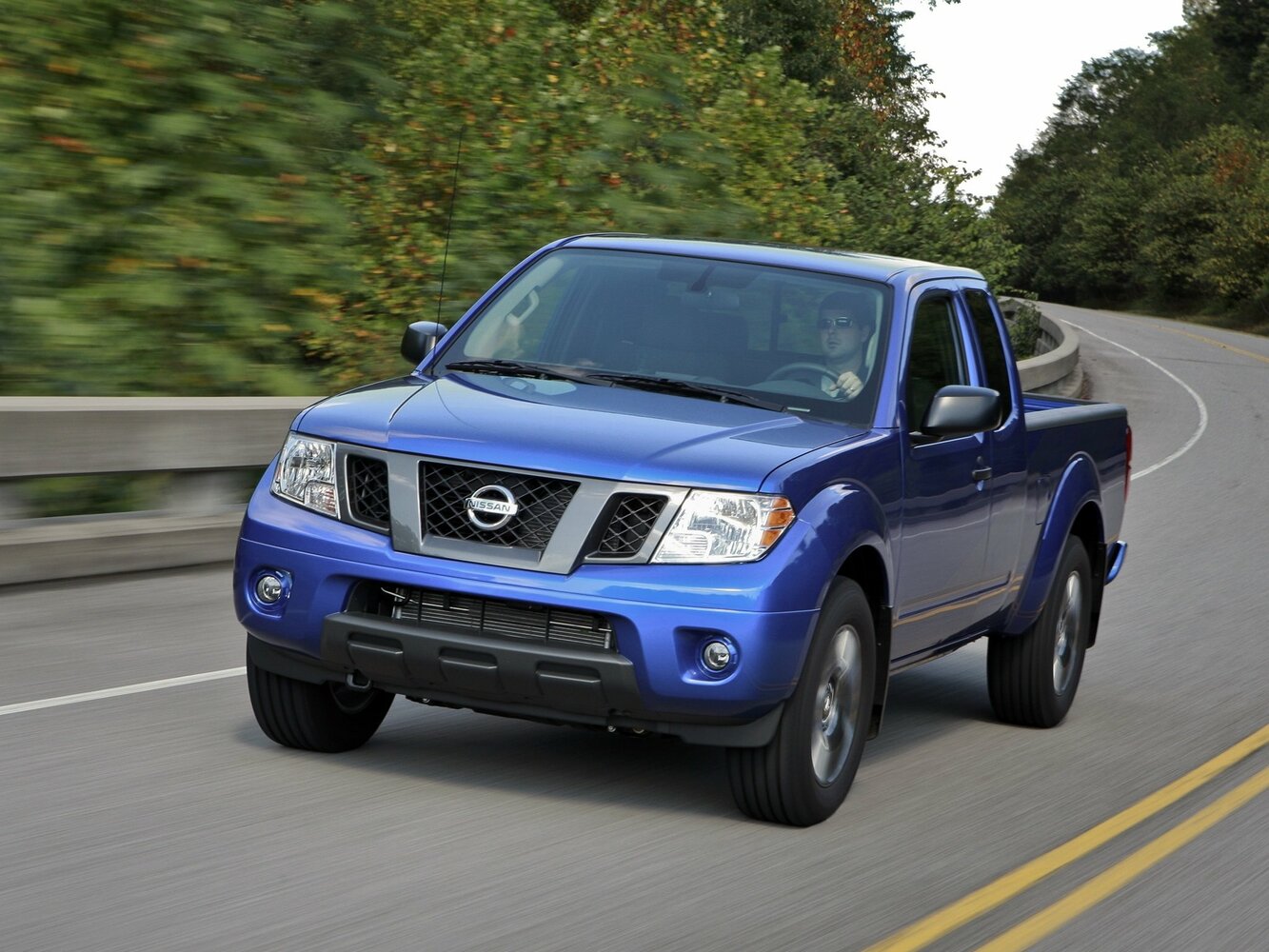 Nissan Navara (Frontier) III (2004-2015) - Пикап Полуторная кабина