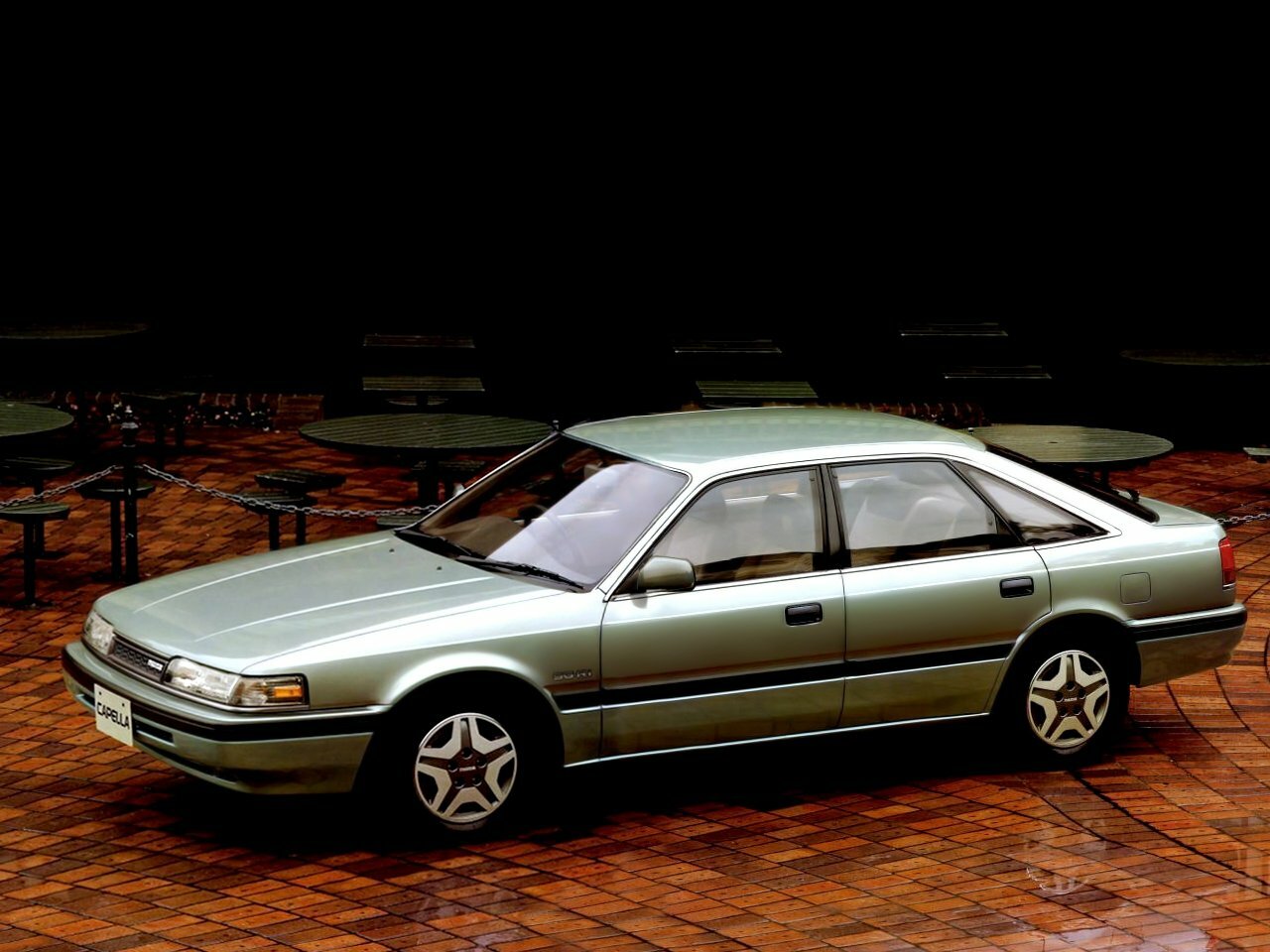 Mazda Capella IV (1987-1997) - Хэтчбек 5 дв.