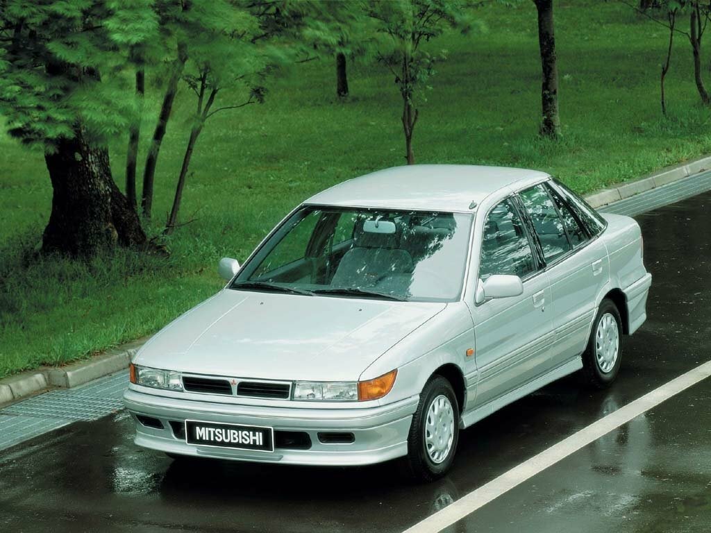 Mitsubishi Lancer V (1988-1994) - Хэтчбек 5 дв.