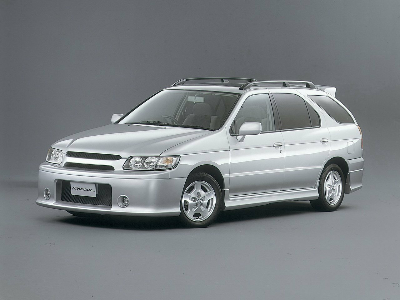Nissan R'nessa I (1997-2001) - Универсал 5 дв.