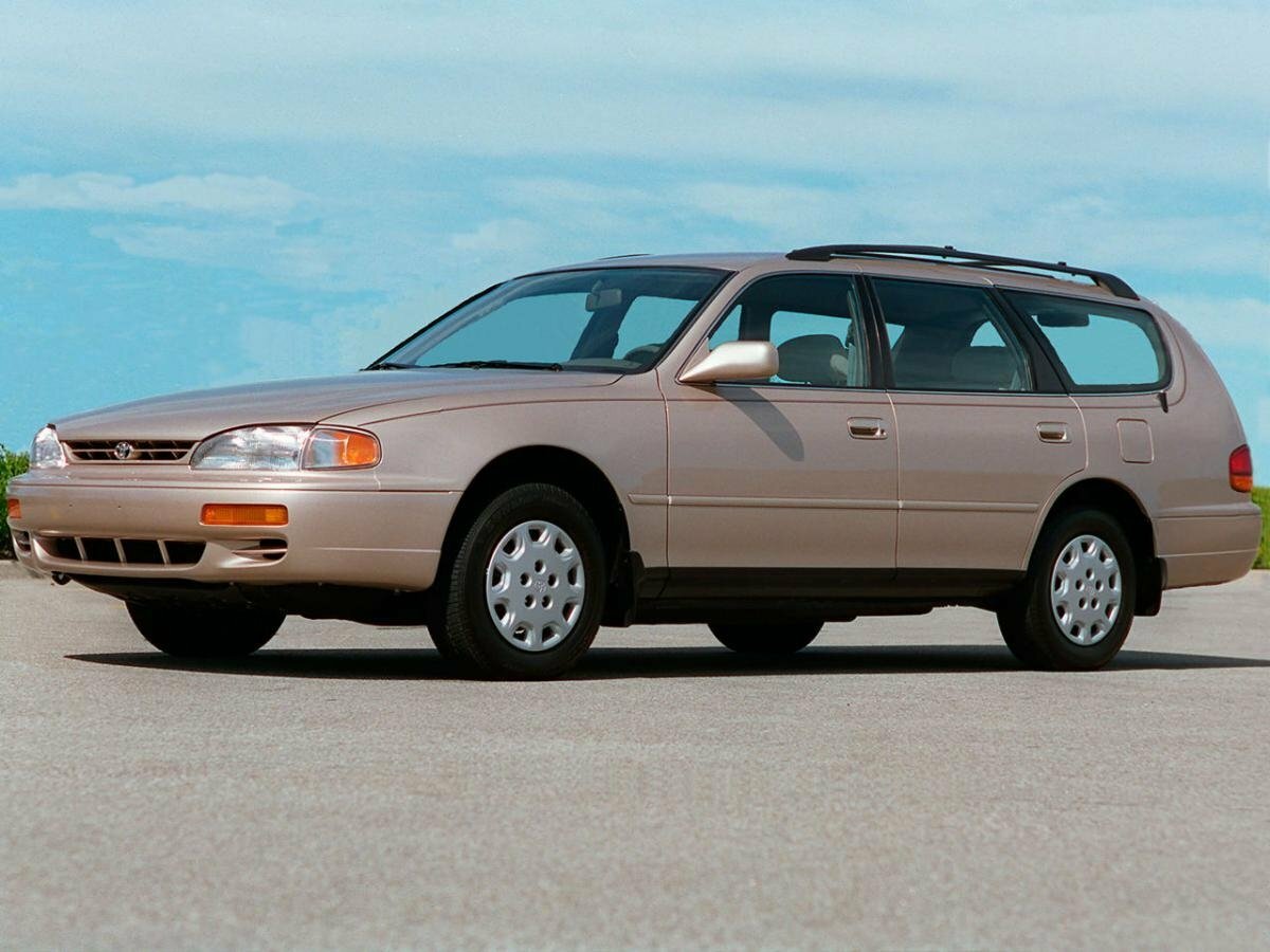 Toyota Camry III (1991-1997) - Универсал 5 дв.