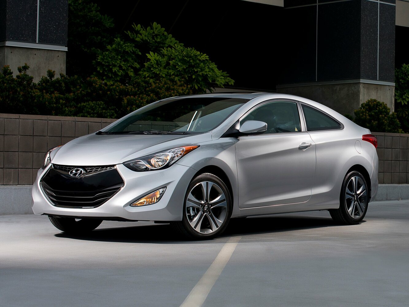 Hyundai Elantra V (2010-2016) - Купе