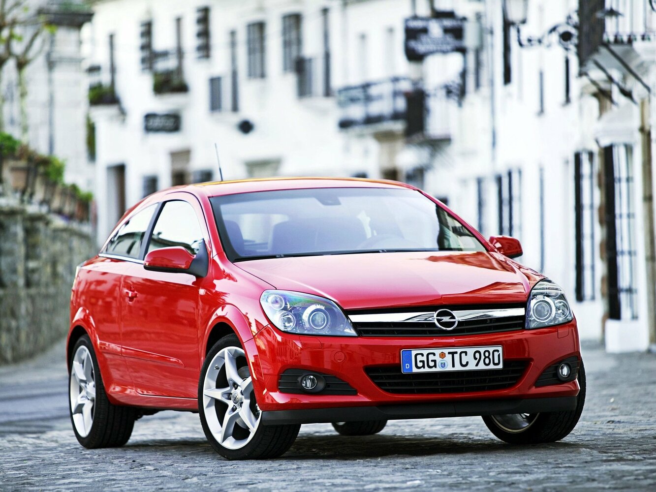 Opel Astra H (2004-2014) - Хэтчбек 3 дв. GTC