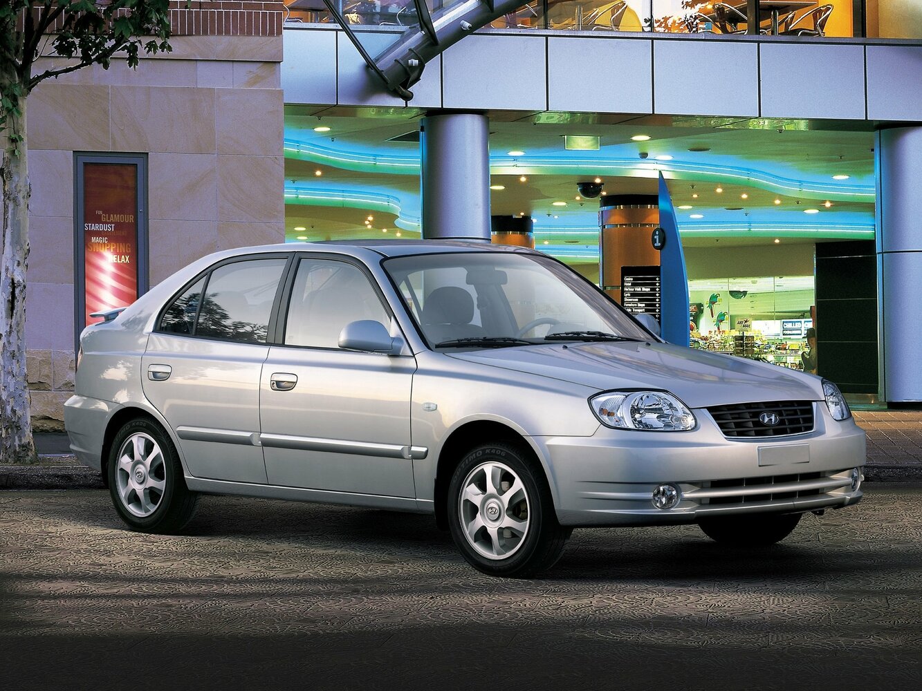 Hyundai Accent II (1999-2012) - Хэтчбек 5 дв.