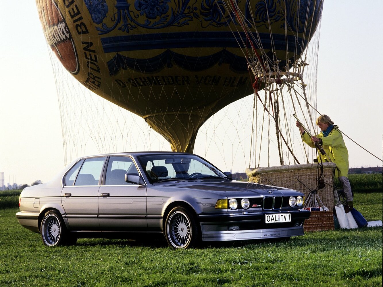 Alpina B11 E32 (1987-1994) - Седан