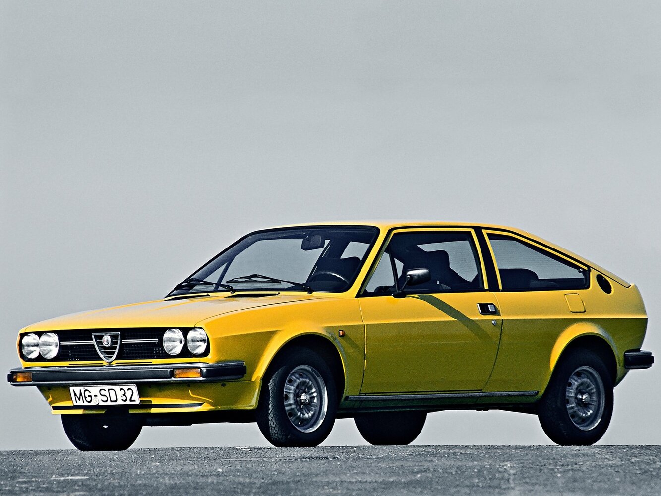 Alfa Romeo Alfasud I (1971-1983) - Хэтчбек 3 дв. Sprint