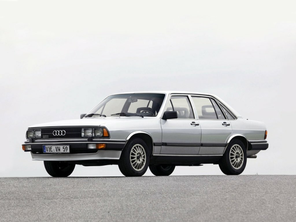 Audi 200 I (1979-1982) - Седан