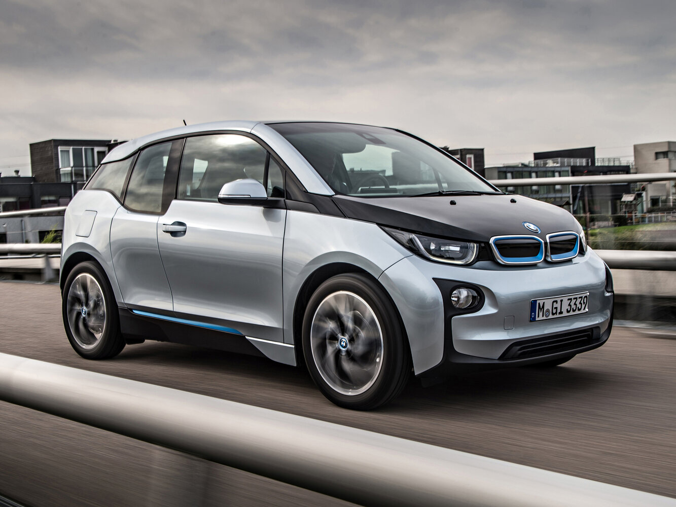 BMW i3 I (2013-2026) - Хэтчбек 5 дв.