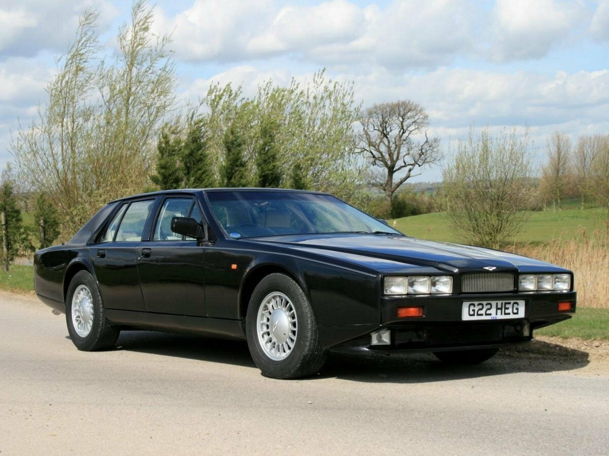 Aston Martin Lagonda I (1976-1997) - Седан