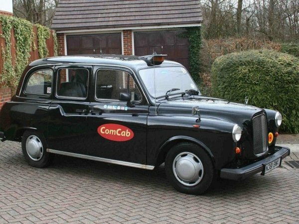 Carbodies FX4 I (1982-1995) - Седан