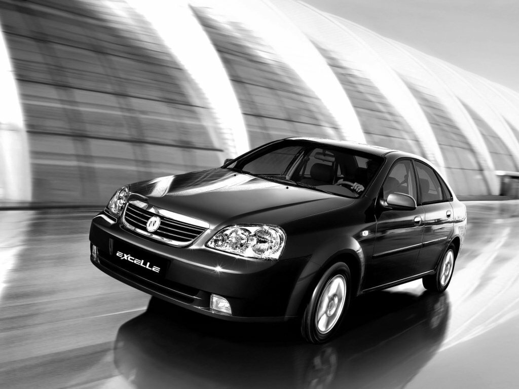 Buick Excelle I (2004-2007) - Седан